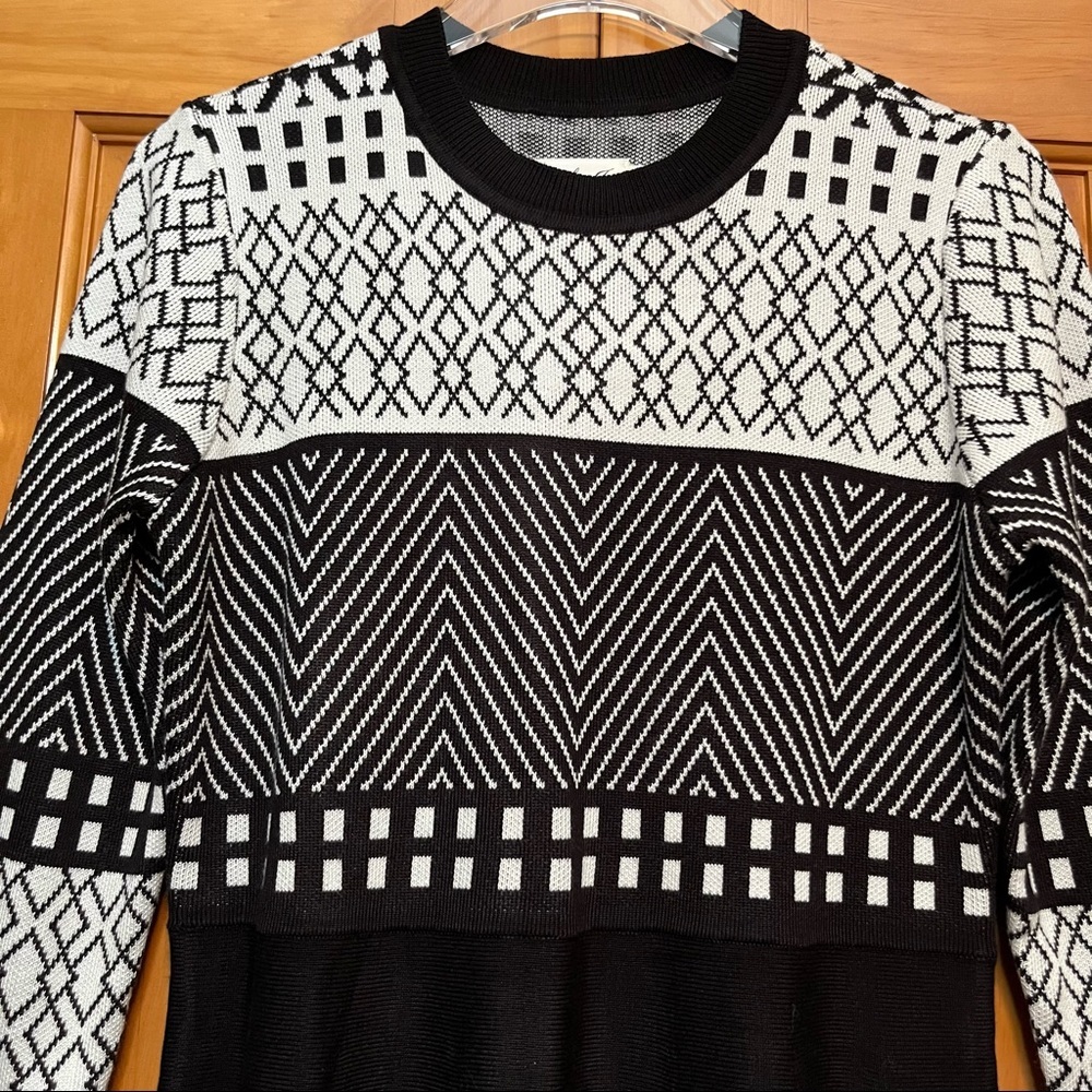 Eliza J Black/White Sweater Dress Size Large - Picture 2 of 5